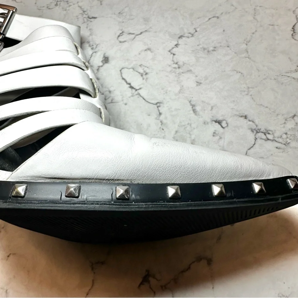 Charles David Women's 7.5 White Strappy Leather Cage Western Booties Straps